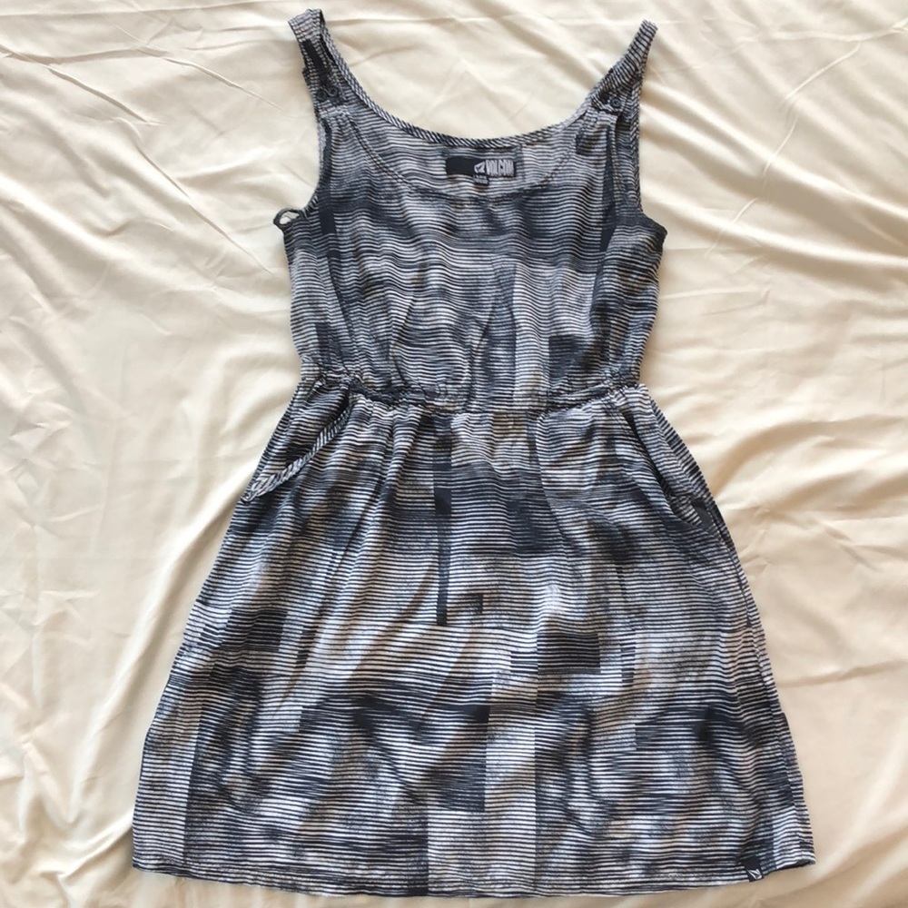 Dress with pockets